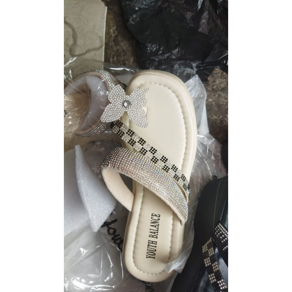 sandal jepit wanita import motif kupu-kupu payet 699-A5 (36-40) sandal wanita viral