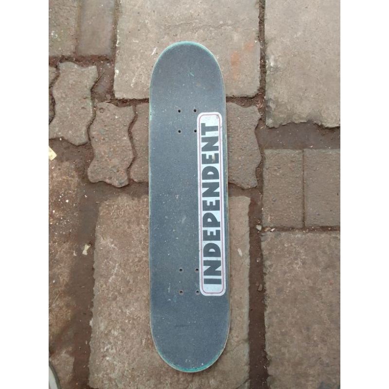 DECK SKATEBOARD