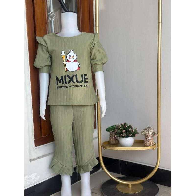 setcel RUFFLE MIXUE anak ( TOP 1 ) *COD* / setcel baju HORNET DIOR anak / baju anak viral / setelan rempel kekinian / setelan celana ruffle