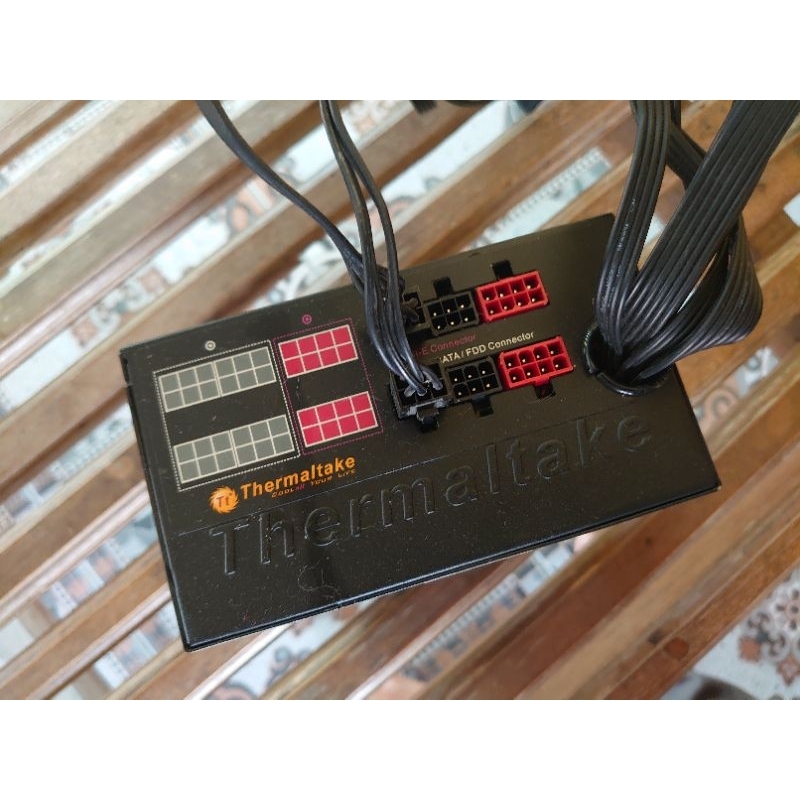 Thermaltake 630w Smart SE Bronze