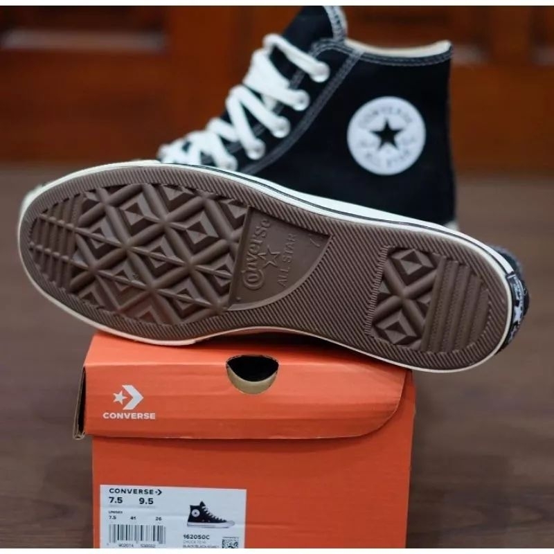 Sepatu Converse black white Egret Grade ori Gloosy mengkilap
