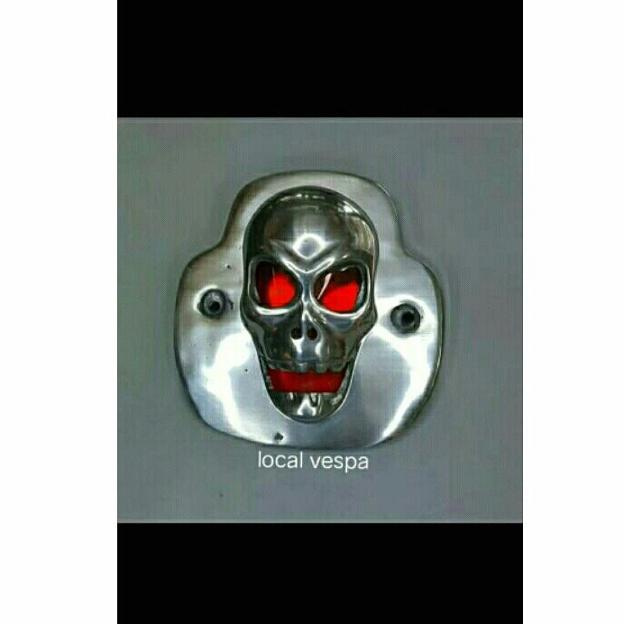 Lampu Stop Vespa Tengkorak