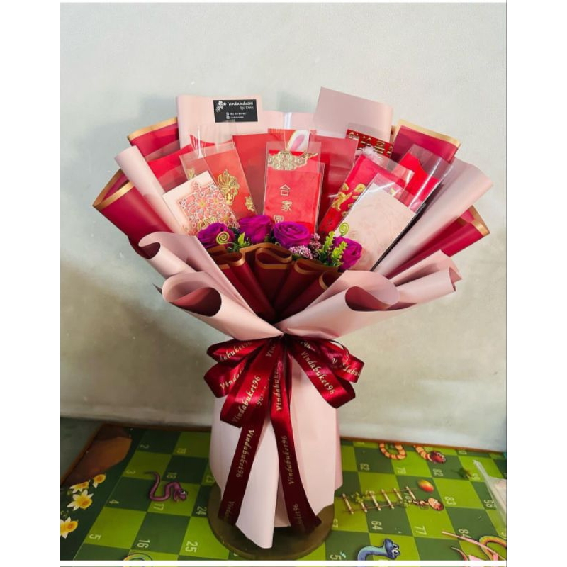 

buket uang kosong