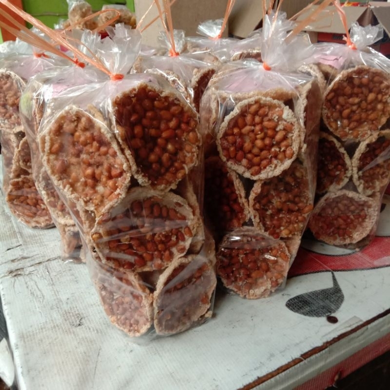 

450gr(1pack) Peyek Mini Kacang Brol