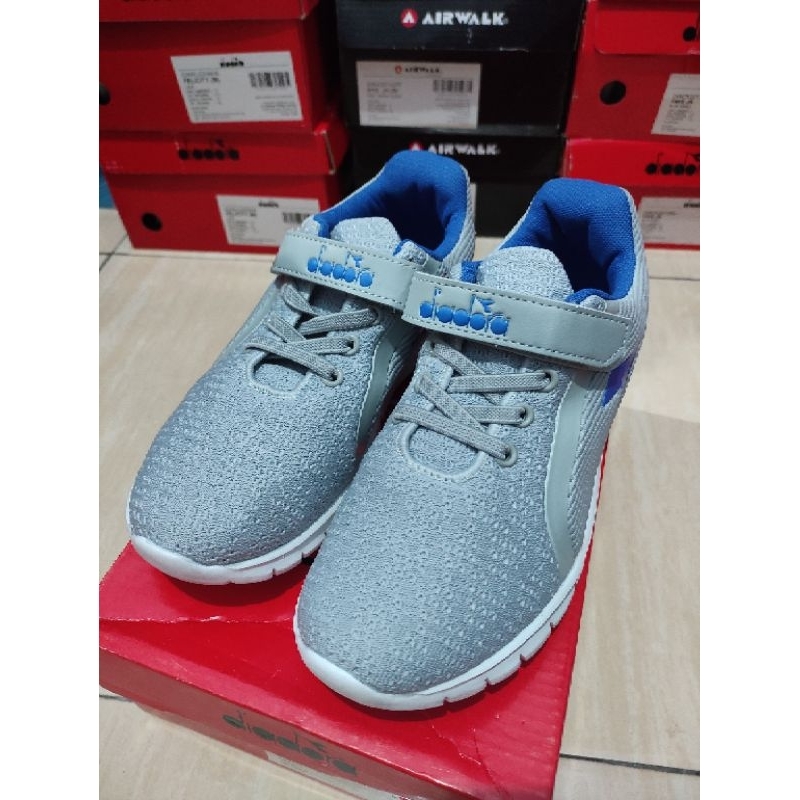 [Sz 34] Diadora Erish JR Grey/Royal Blue Original Store by Sport Station