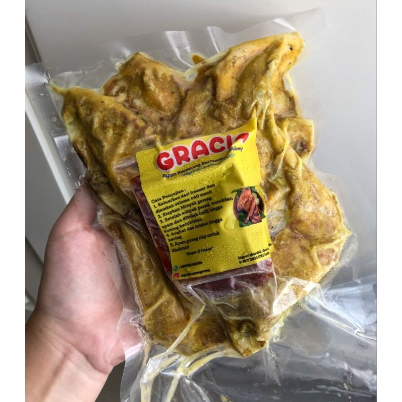 

Ayam Kampung Berbumbu Siap Goreng