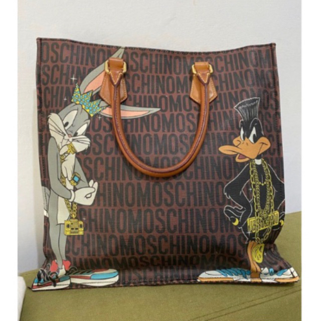Moschino x Looney Tunes Tote / Preloved Moschino / Preloved tas / tas bekas / tas murah / tas limite