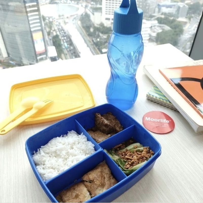 Moorlife Qiana Set ( Lunch Box set ada sekat yang bisa di buka pasang & dapat cutleria & sportivo bo