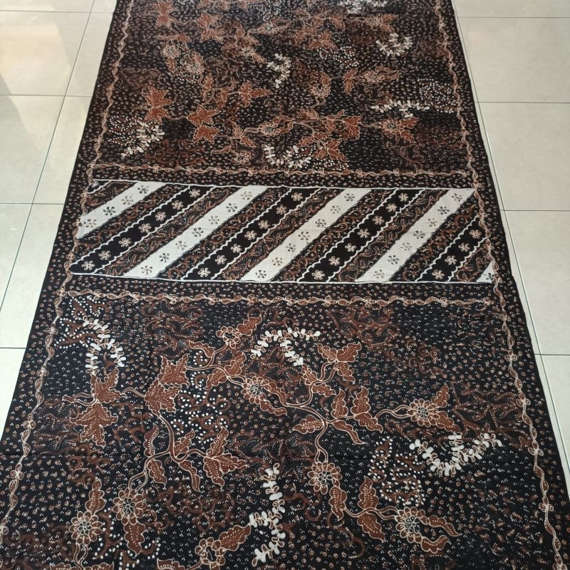 SARUNG BATIK TULIS LASEM - 100% ORI - No print No cap