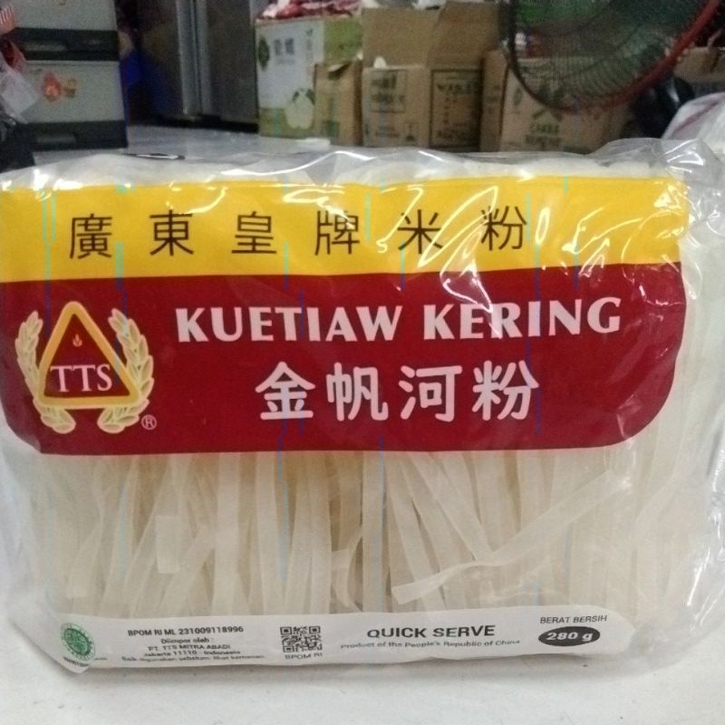 

kwetiau kering/kwetiau tts