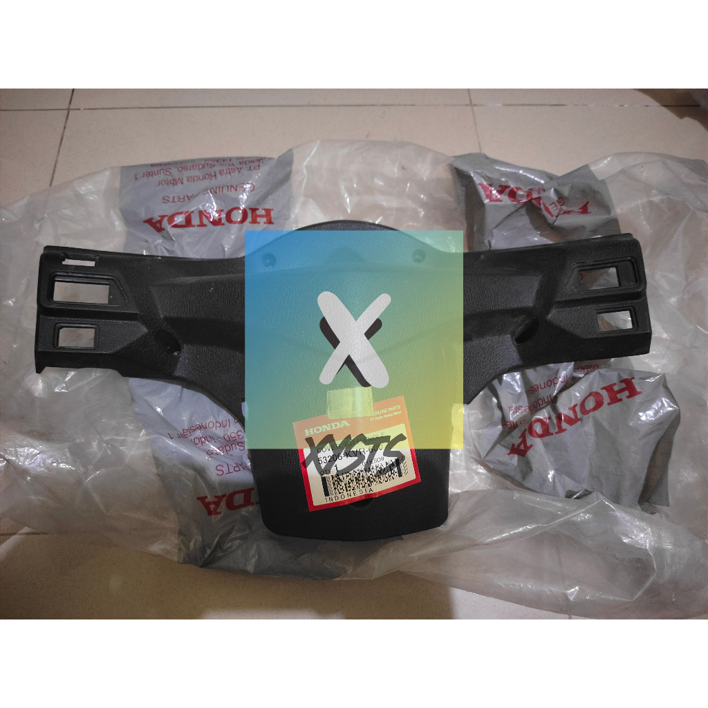 COVER BATOK BELAKANG REVO 100 53206-KVR-600