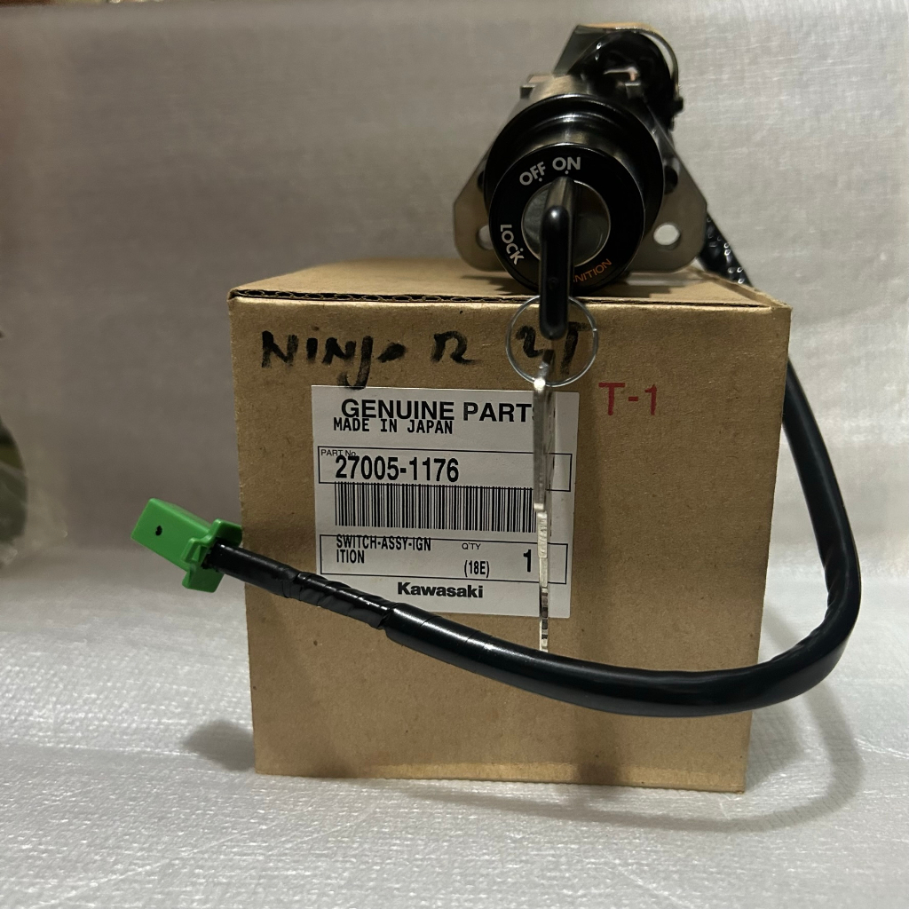 Kunci Kontak Set Ninja R 2T Kawasaki Original