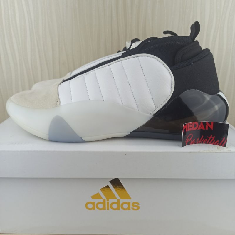 Sepatu Basket Harden Vol 7 Stormtrooper