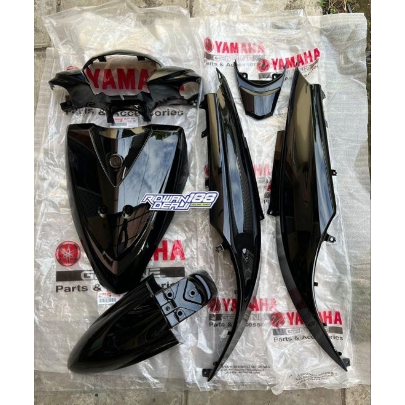 PAKET BODY HALUS MIO J HITAM GLOSY ORIGINAL