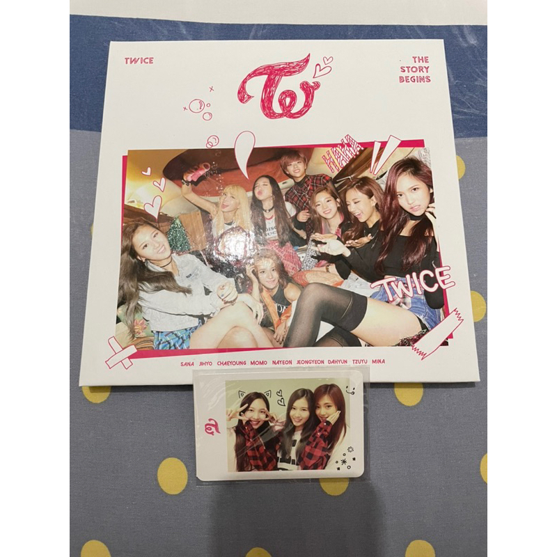TWICE The story Begins Album