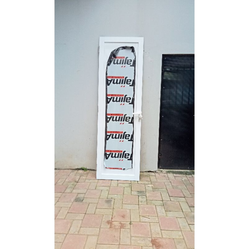jendela dan pintu aluminium