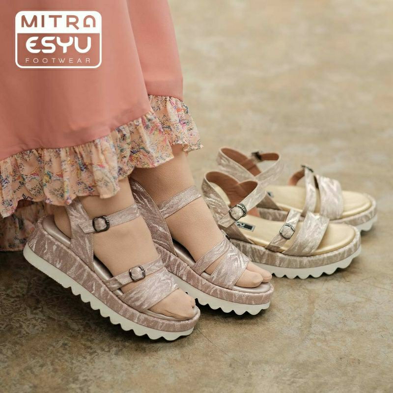 LAQUITTA SERIES SEPATU WEDGES ESYU