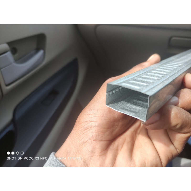 

hollow bajaringan untuk pasang plafon