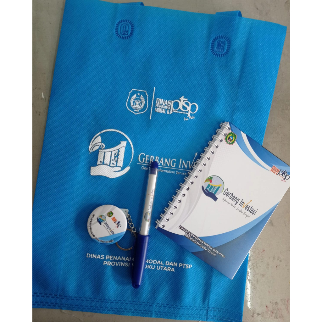 

SEMINARKIT, NOTE SPIRAL, PEN, GANCI, TAS 2 HARI JADI