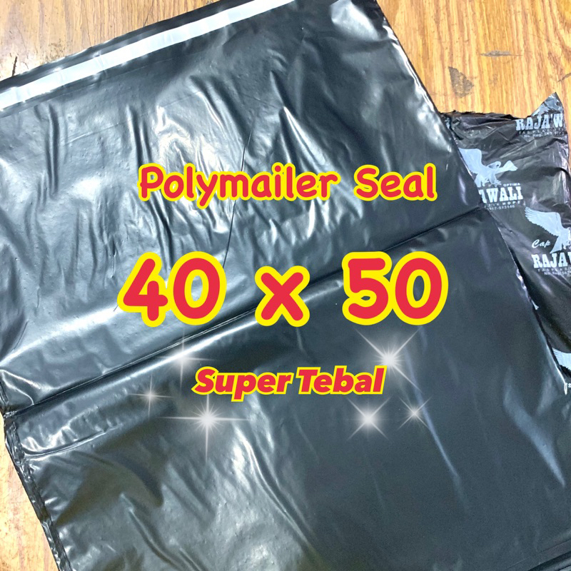 

Kantong Amplop Polymailer Hitam 40x50 Seal / Kantong Online Shop