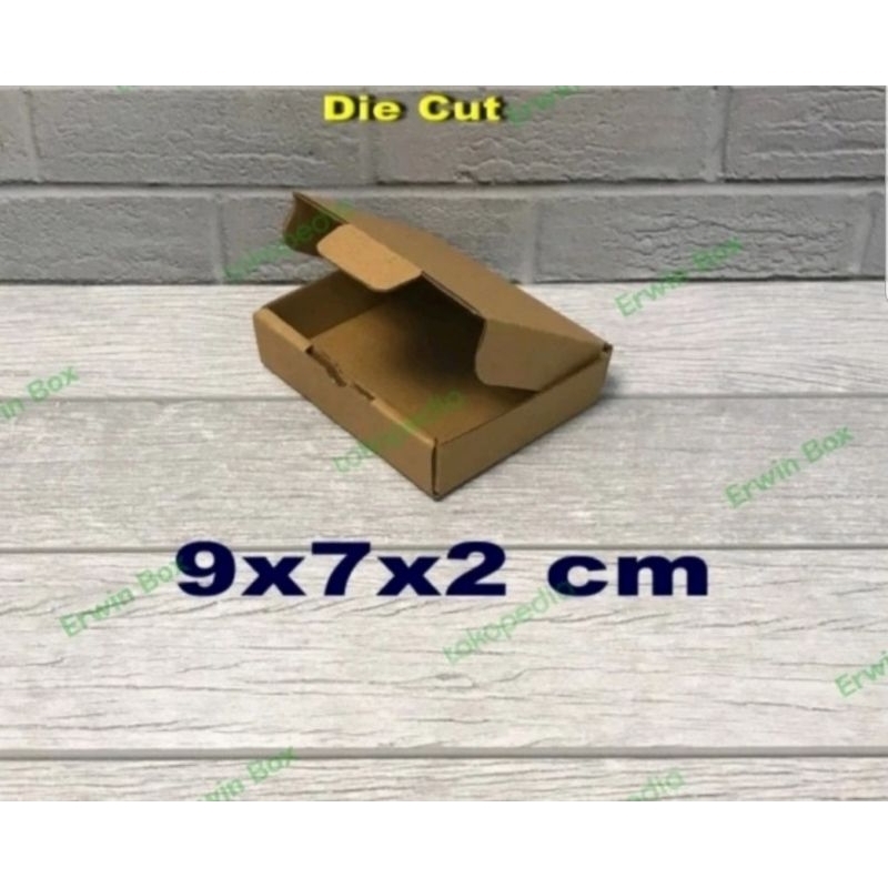 

Kardus Box 9x7x2 cm Kotak karton diecut