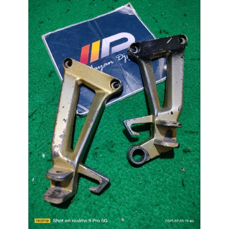 Footstep belakang motor Viar custom cb gl Tiger original bekas