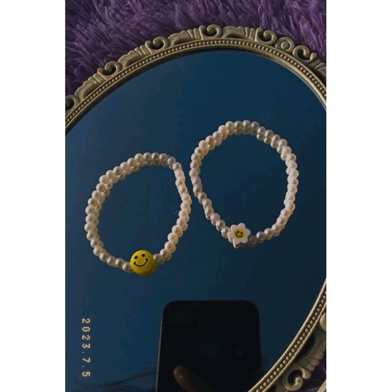 GELANG MANIK SMILE DAN BUNGA