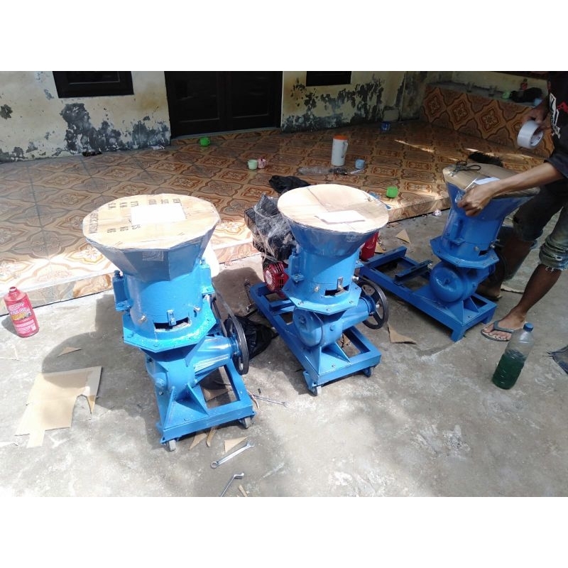 Mesin Pelet Ayam (kapasitas 80kg/jm)