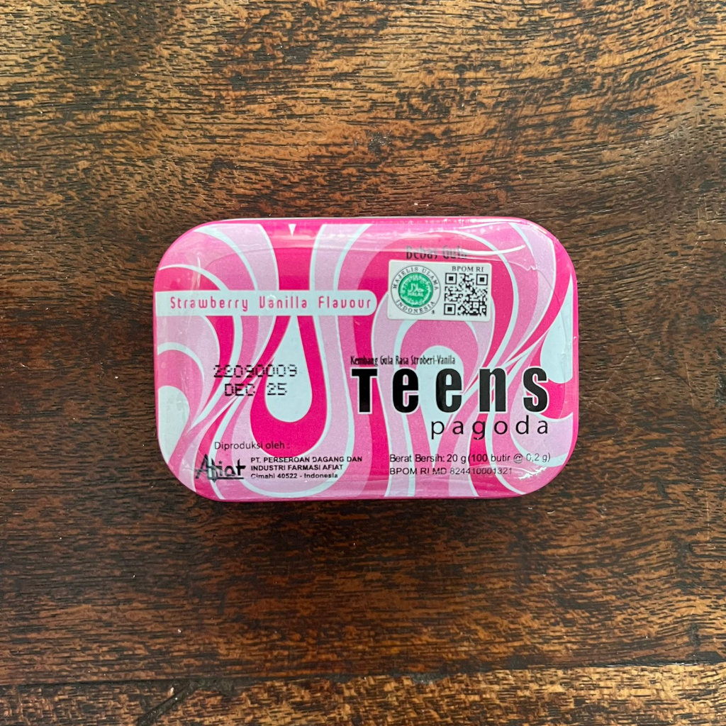 

Pagoda Pastiles Teens Rasa Strawberry Isi 20gr