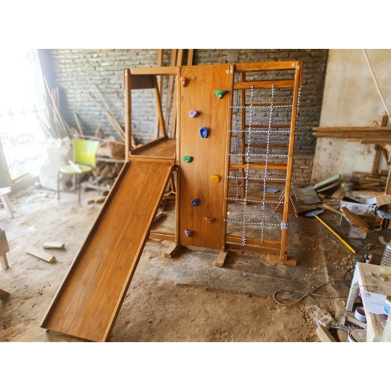 Brakiasi Elephant Custom