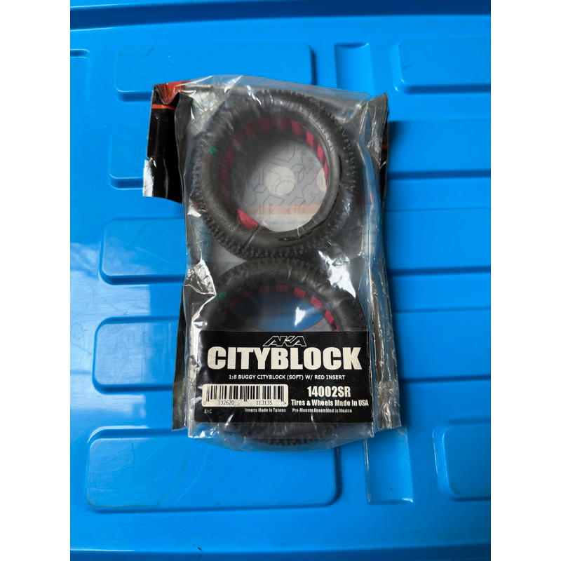 AKA tyres CITYBLOCK with red inserts ban buggy rc 1/8 offroad