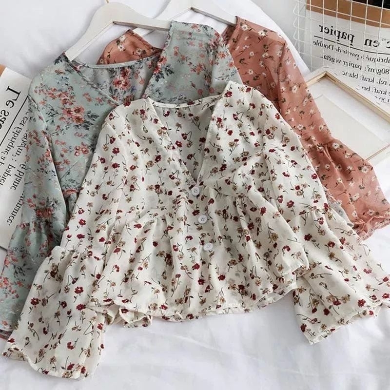 BIRDELLA THREE BUTTON FLOWER BLOUSE (COD)