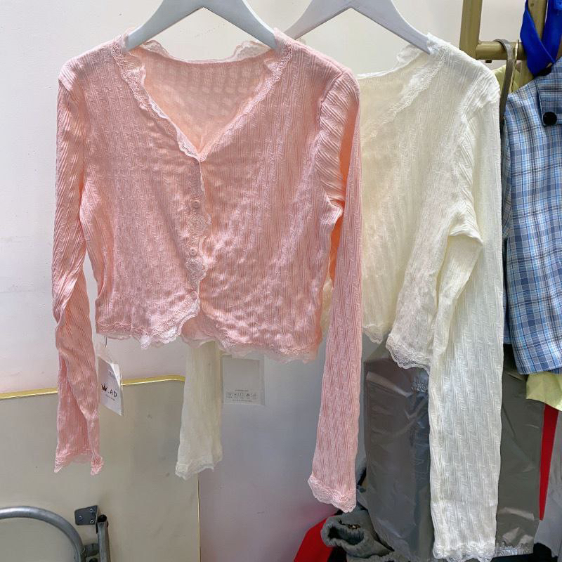 HC - Amiko Blouse