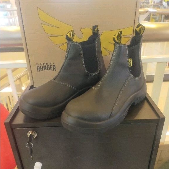 SEPATU SAFETY RANGER NAKULA SR-04 / SAFETY SHOES RANGER