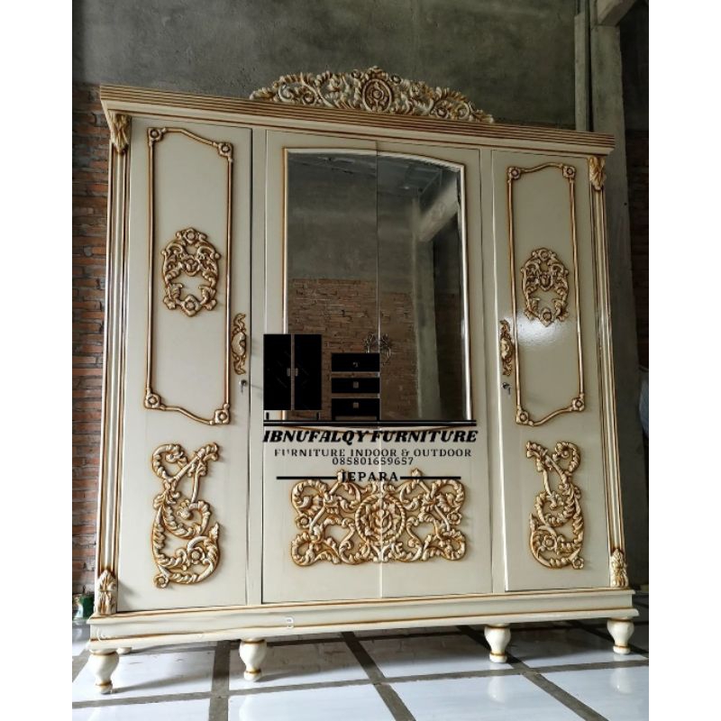 lemari Kayu Jati / Lemari 4 Pintu Minimalis