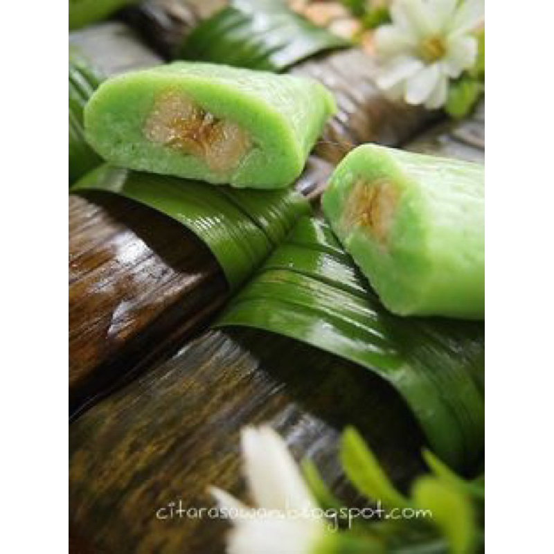 

kue dadar isi pisang