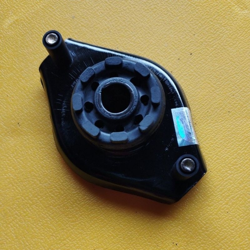 support shock belakang esteem