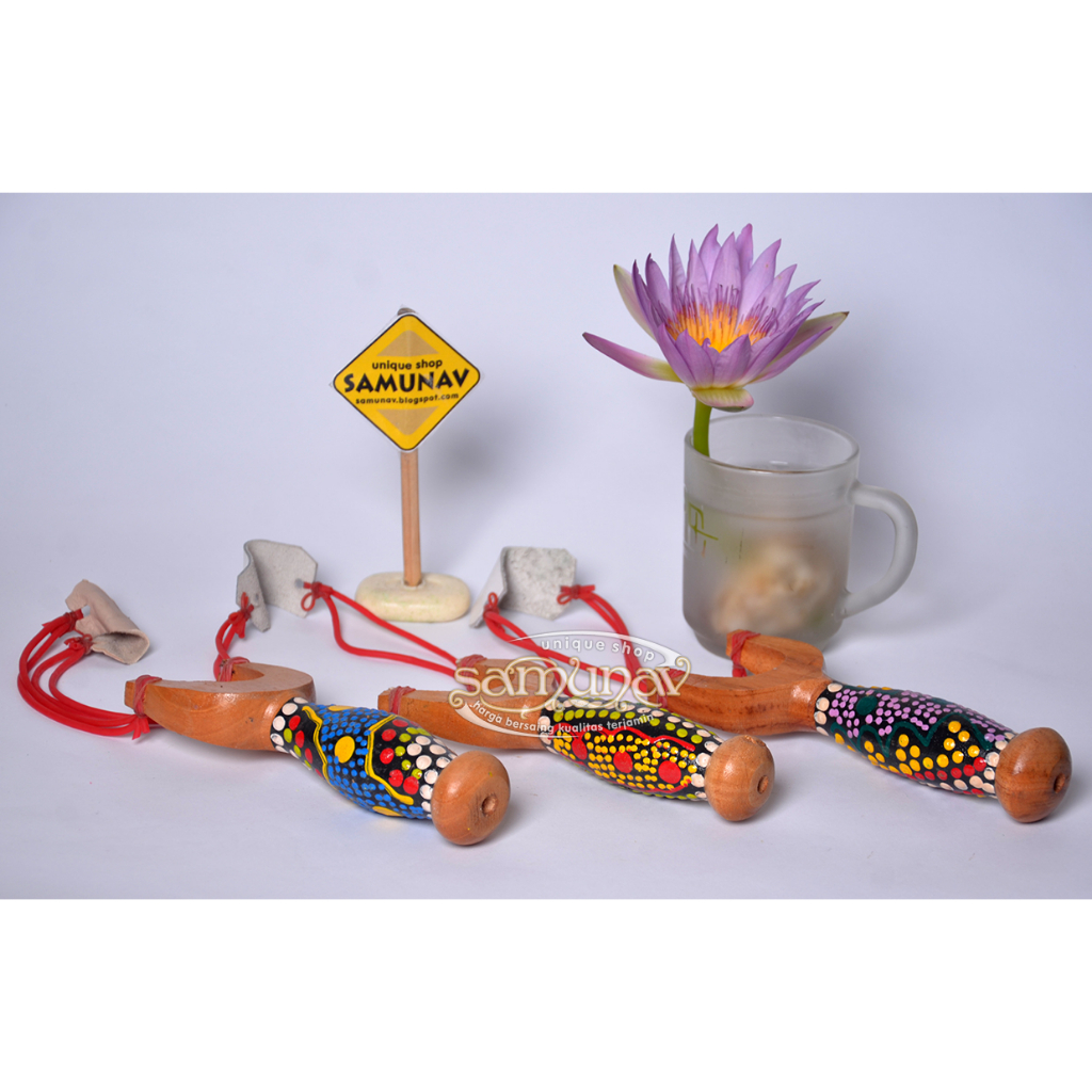 Ketapel Lukis Kayu tradisional