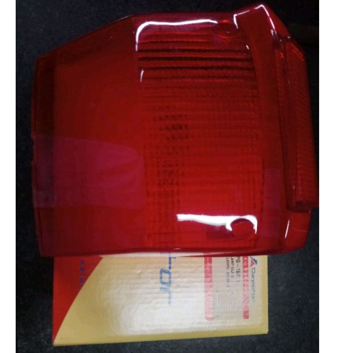 Mika Lampu Belakang Vespa PX/Exclusive Kaca Lampu Belakang Vespa PX