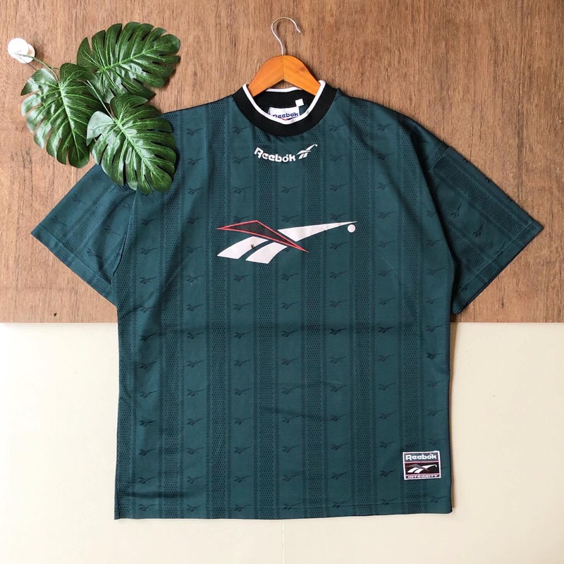 Vintage Reebok Template Jersey Liverpool 96-97