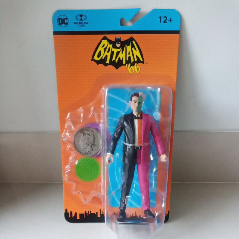 two face mcfarlane toys dc retro batman 66
