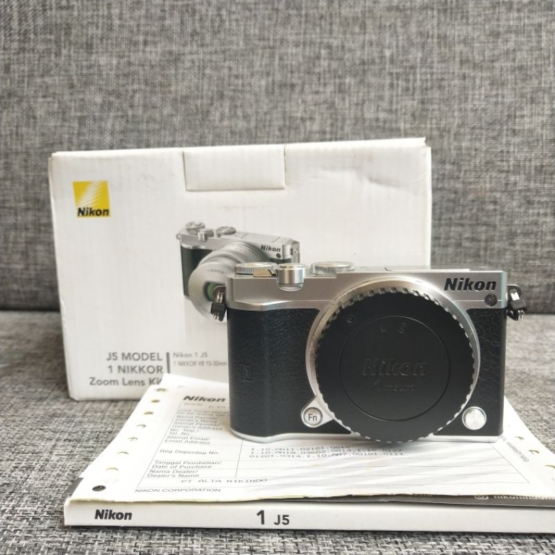 Nikon1 J5 Body Only Kamera Mirrorless Garansi Resmi