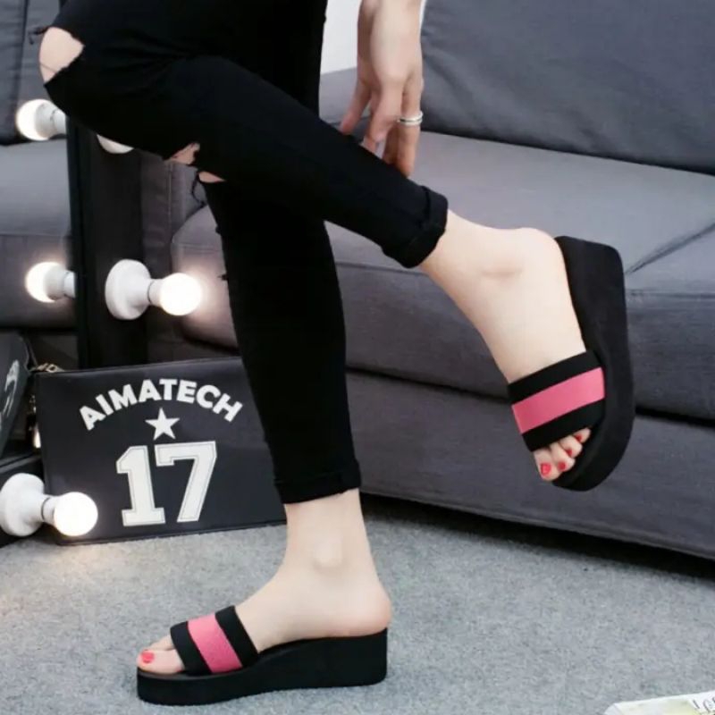 Sandal Wedges Wanita ( RIE - RIE 0151 ) Terbaru