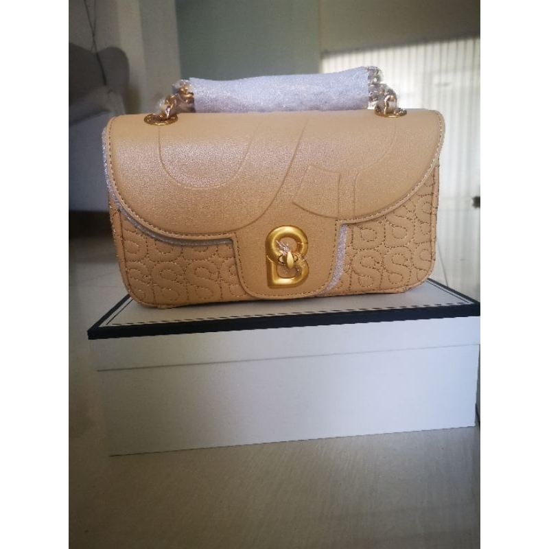 Buttonscarves Aluna Flap bag