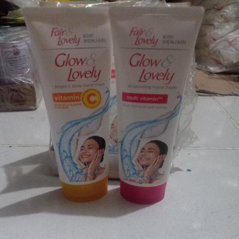 PENCUCI MUKA FAIR & LOVELY 100GR (PCS) FACIAL FOAM