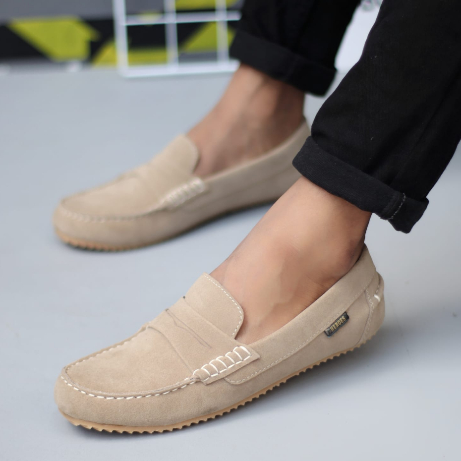 Sepatu Slip-on Casual Hitam Kerja Pria Crafts Noah