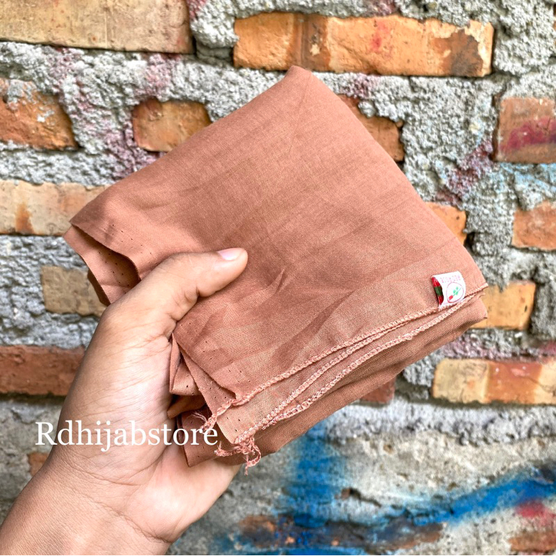 hijab segiempat paris / catton paris old | red rose | azara | varisha-Milo