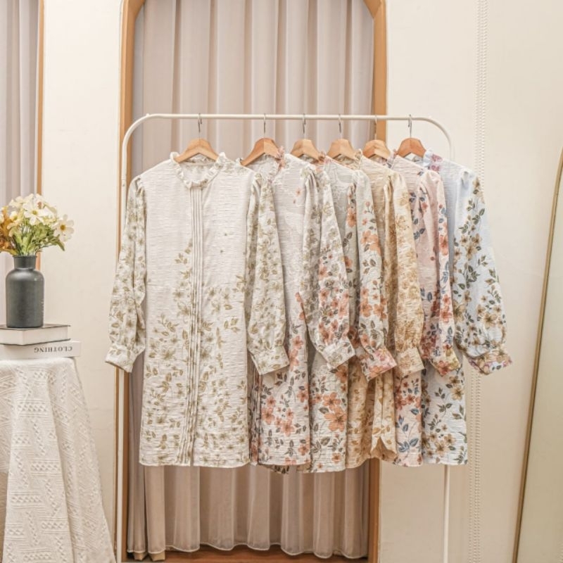 Tunik Crinkle motif bunga