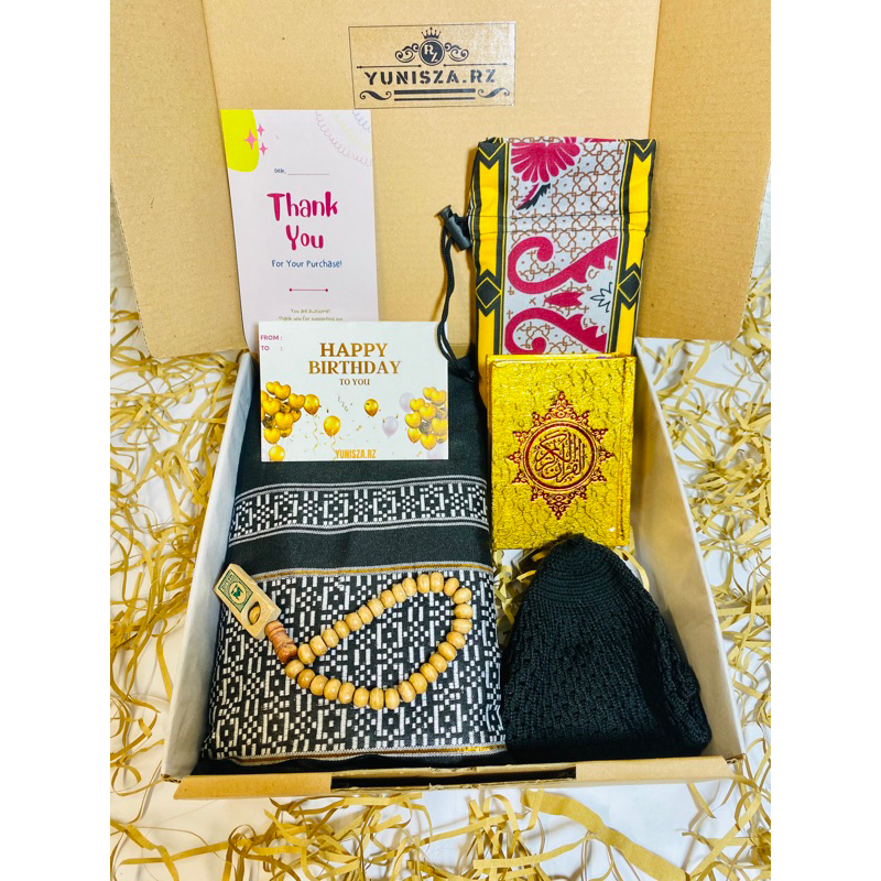 

Hampers sarung pria/ Kado lengkap pria/ kado ultah pria/Kado wisuda/hampers sarung