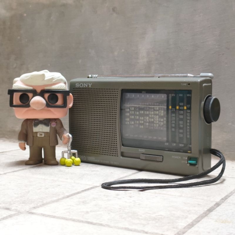 Radio Sony ICF SW11